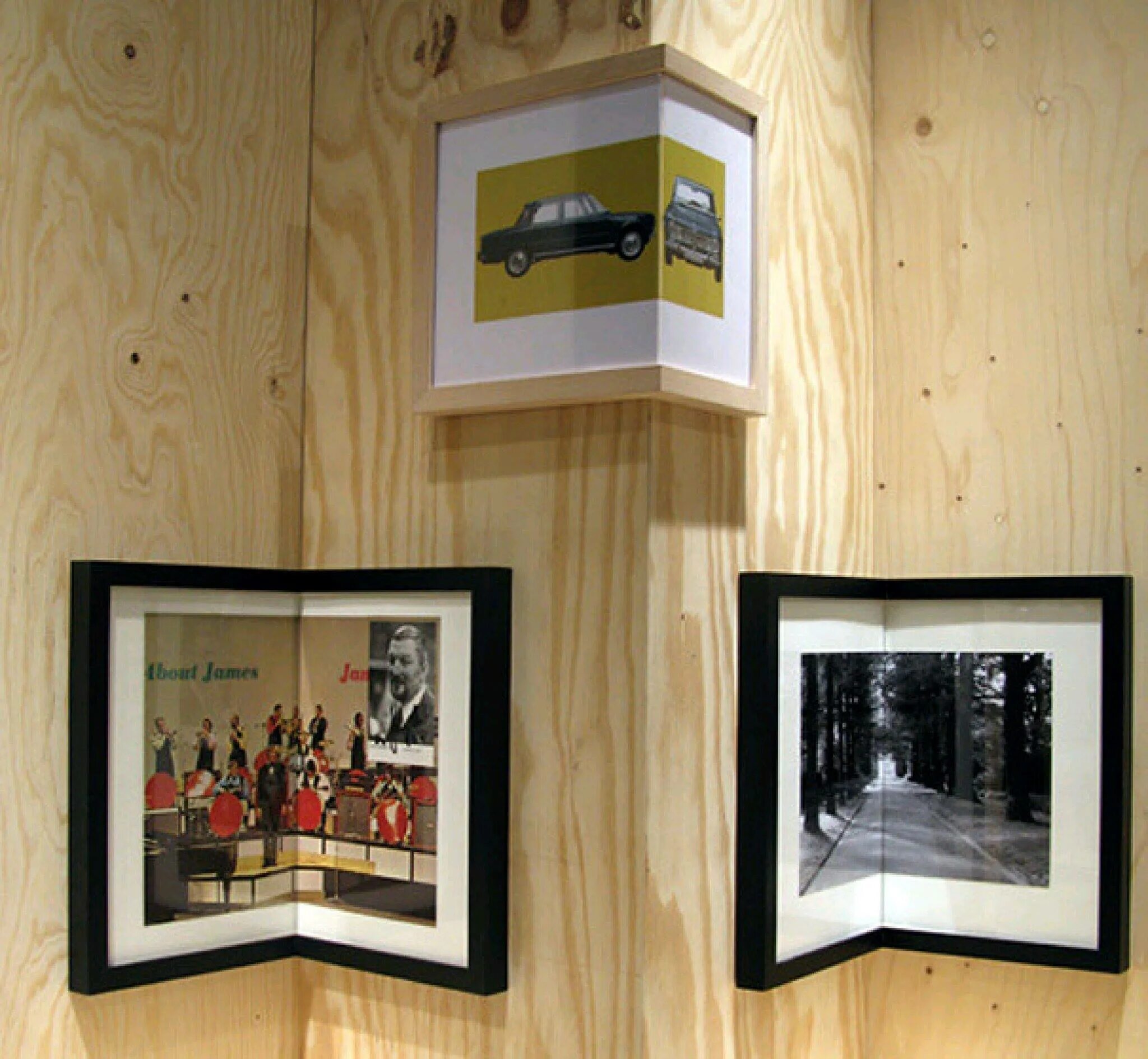 Frames display