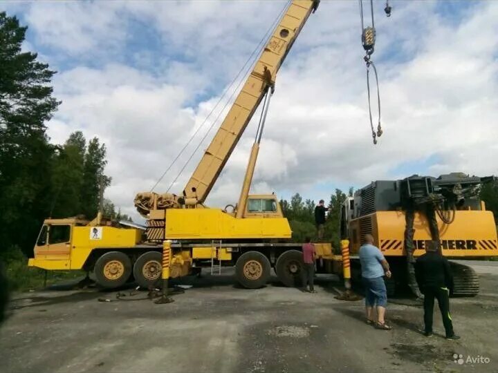 Аренда крана красноярск. Автокран xcmg qy20. Люлька для автокрана xcmg. Автокран xcmg 25 тонн. Услуги автокрана.