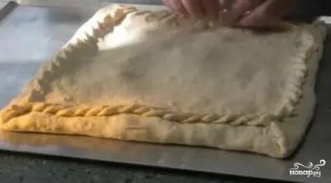 Закрытый пирог с капустой из дрожжевого теста