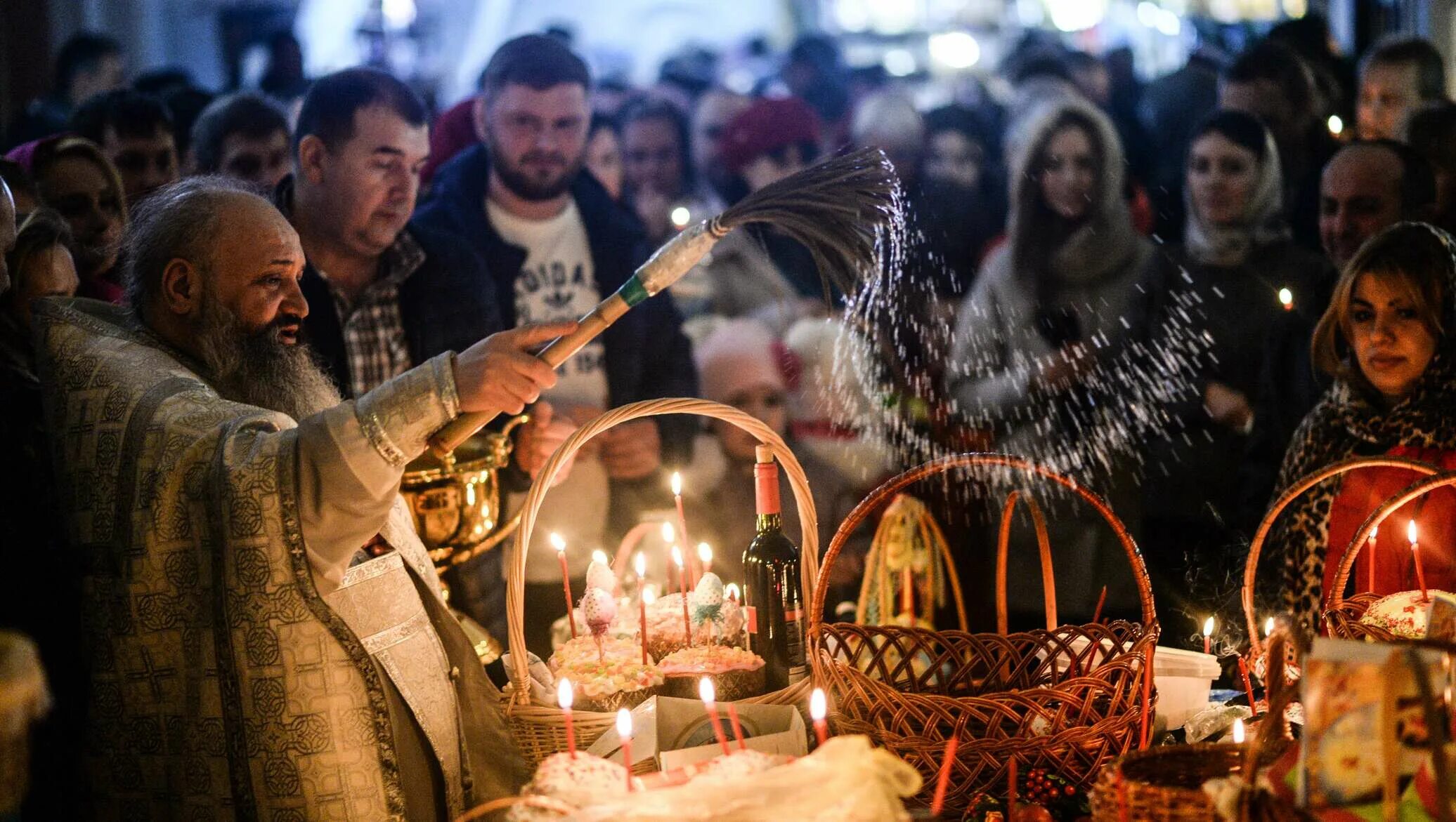 Отмечать день рождения в страстную субботу