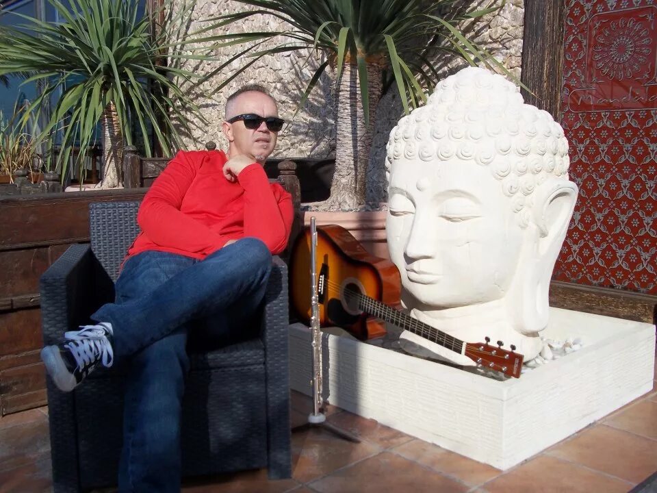 Четырехглазый цан цзе. Китайские иероглифы цан цзе. Цан цзе создатель китайской письменности. Клип аниме северный ветер. Четырехглазый цан цзе.