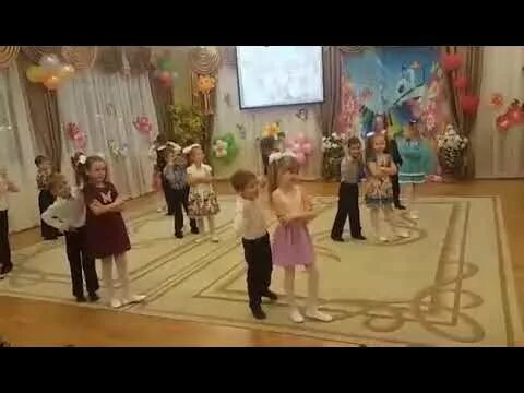 Танец мы маленькие звезды. Танец просто мы маленькие звезды. Танец мы маленькие звезды. Дет танец маленькие звезды. Маленькие звезды танец в детском саду.