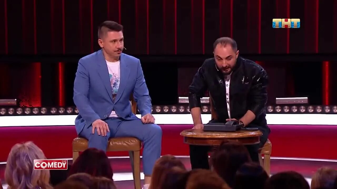 Comedy Club демис карибидис. Карибидис Кравец Батрутдинов. Демис карибидис КВН. Камеди клаб харламов олигарх