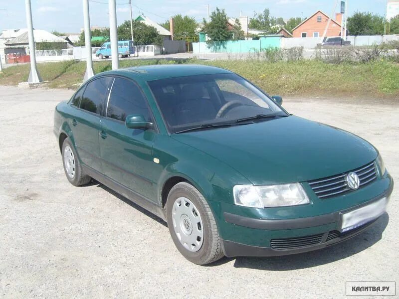 Купить бу б5. VW Passat b5 зеленый. Фольксваген Пассат 1999 зеленый. Пассат б5 1999. Фольксваген Пассат б5 1999.