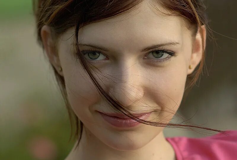 Портрет в фокусе одни глаза. Красивые лица девушек. Эмоциональные фотопортреты. Джиджи хадид глаза. Portrait close.