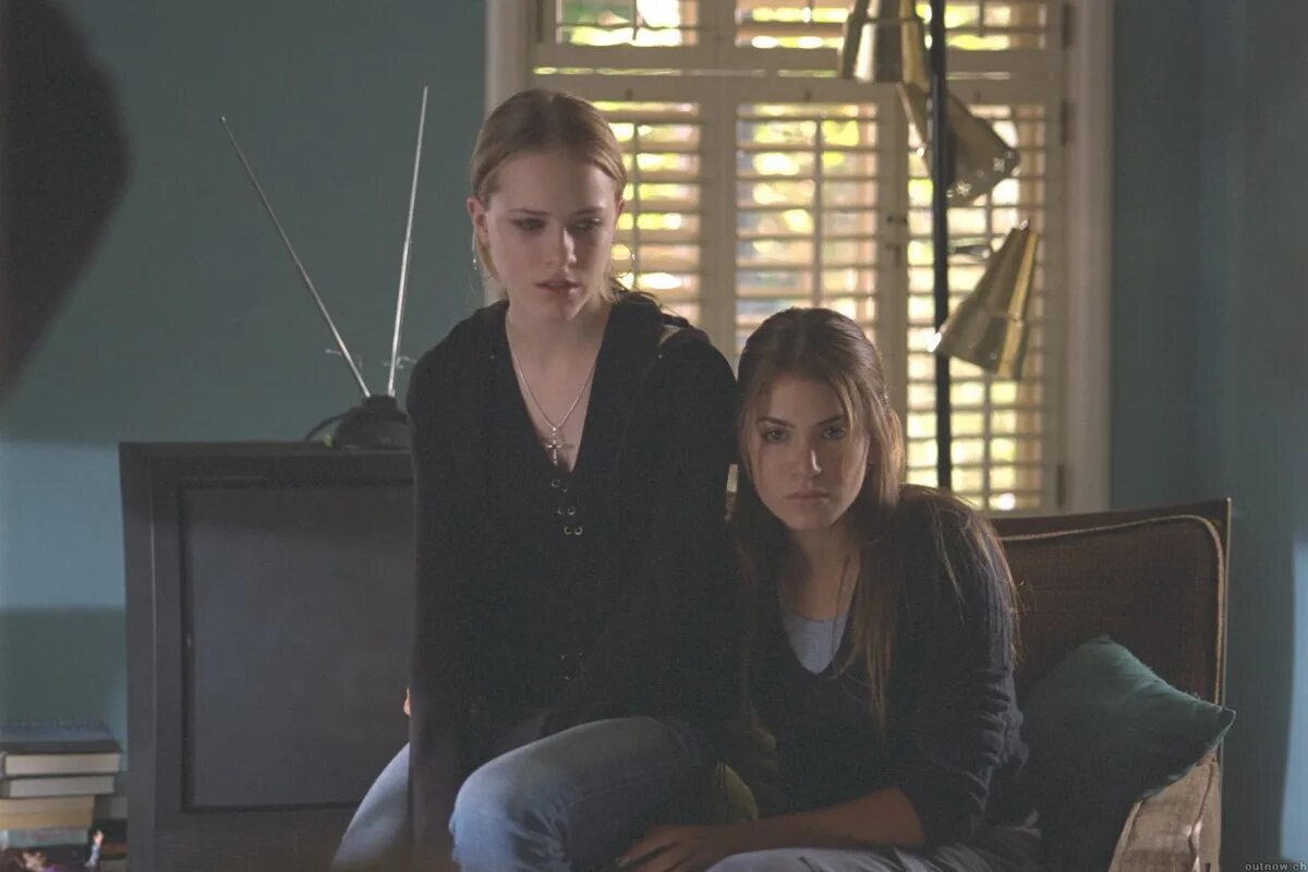 тринадцатилетние фильм 2003. власть огня фото. тринадцать огней с сюжетом. тринадцать огней с сюжетом. тринадцать фильм 2003.