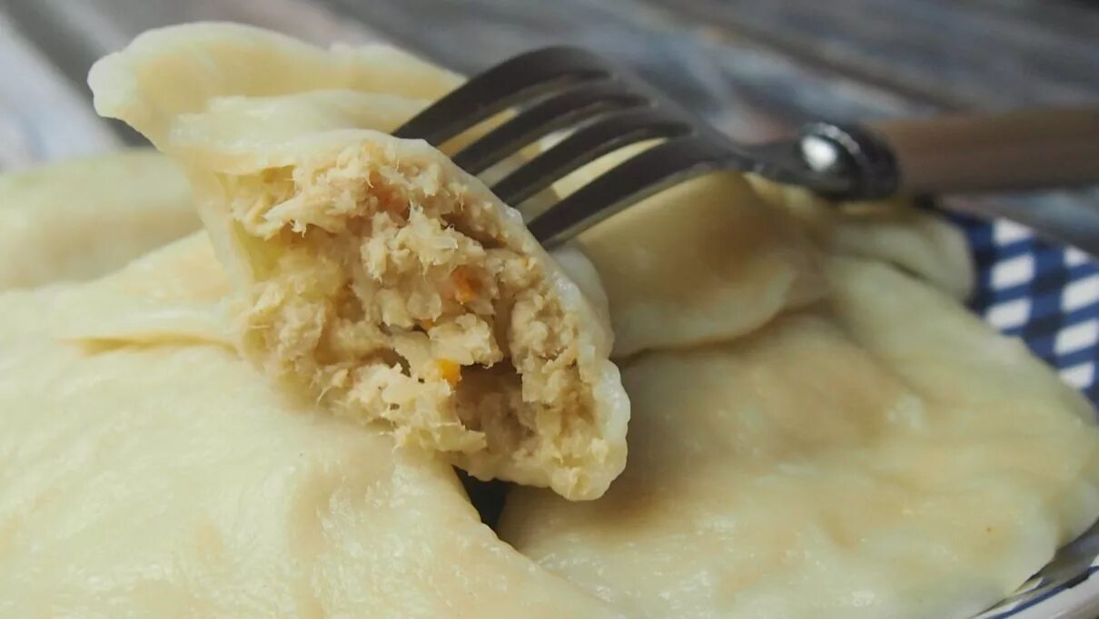 Колдуны с мясом и капустой (ручная лепка) Вареники. Готовые блюда замороженные