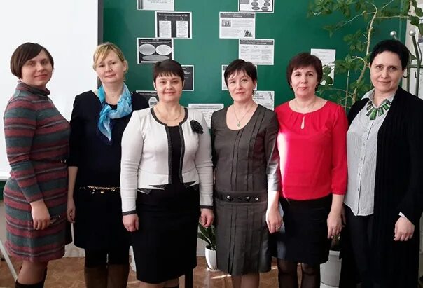 Школа 10 чапаевск. Школа 13 чапаевск бывшие учителя. Светлана вячеславовна учитель. Марина владимировна учитель школа 1 чапаевск самарская область. Учителя 13 школы чапаевск.