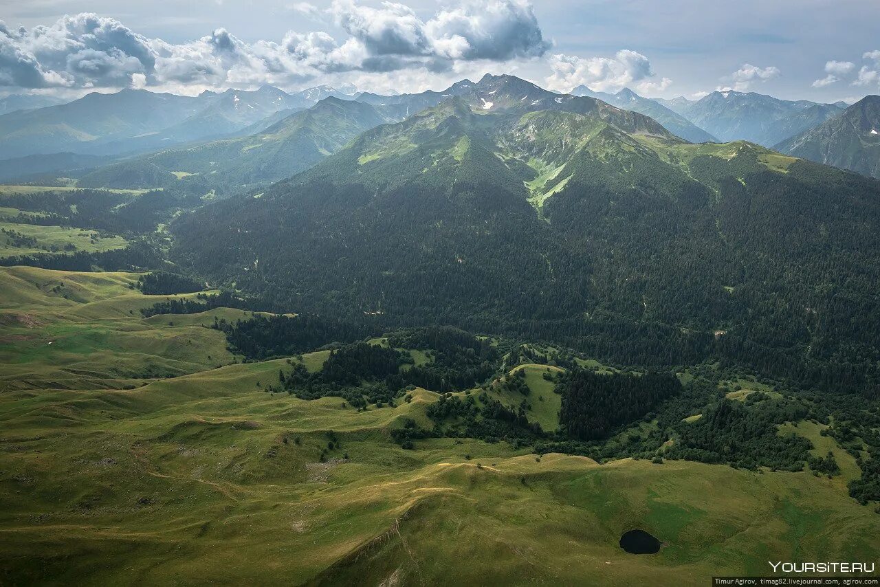 Центр карачаево черкесии. Горы кчр. Домбай-ульген. Центр карачаево черкесии. Центр карачаево черкесии.