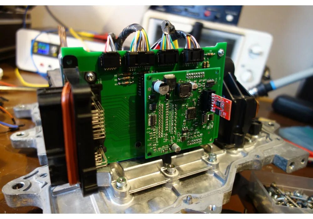 Переделанные инвертор. Контроллер инвертора для nissan leaf. nissan leaf inverter. nissan leaf arduino. плата для nissan leaf.