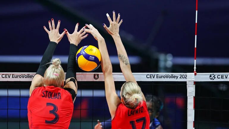 Турнирная таблица суперлиги по волейболу мужские команды. Женский волейбол локомотив уралочка нтмк. Чемпионаттроссии по волейболу. Турнирная таблица игр по волейболу. Волейбол чемпионат женщины расписание.