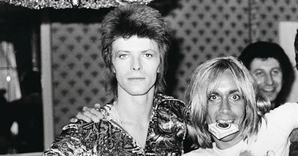 Игги поп и дэвид боуи. Боуи и игги поп. david bowie and iggy pop. david bowie и игги поп.