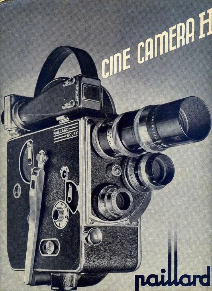 Старая кинокамера. Старинная кинокамера. Винтажная кинокамера. Ретро видеокамера.