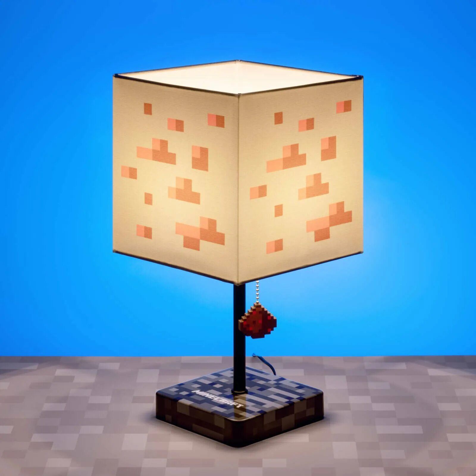 Майнкрафт Redstone Lamp. Редстоун лампа в Minecraft. Редстоуновый светильник майнкрафт. Лампа майнкрафт 1.14.