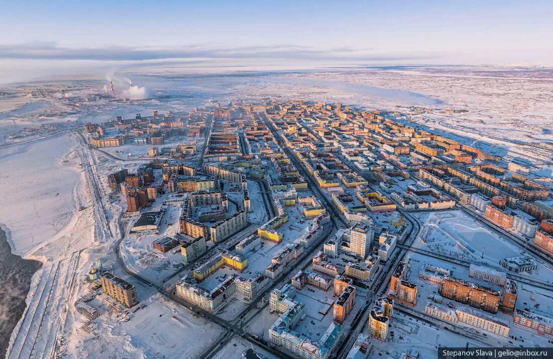 Фото норильска с телефона. Норильск с высоты. остров рядом с норильском. норильск фото с высоты. высота гор в норильске.