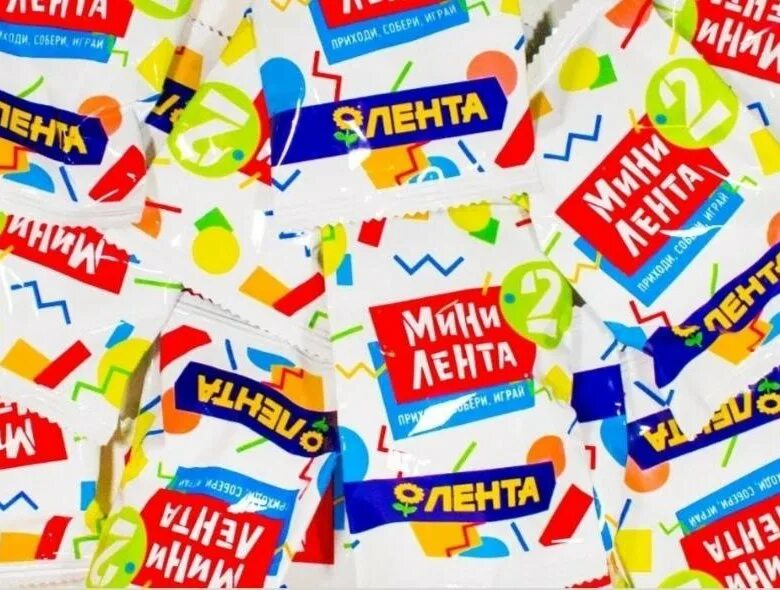 Илай еду за ленту. Илай еду за ленту. Надпись еду за дочкой на машину. Наклейки на машину на заднее стекло. Надпись еду за дочкой на машину.