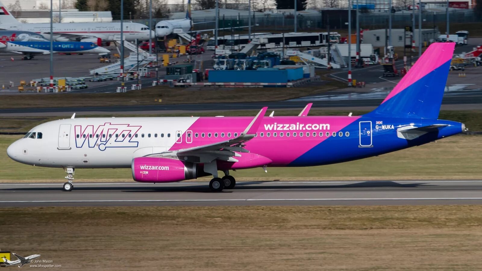 Wizz Air a320. Wizz Air a320 CEO Salon. Wizz Air a 320n economy. Wizz Air uk. Uk g