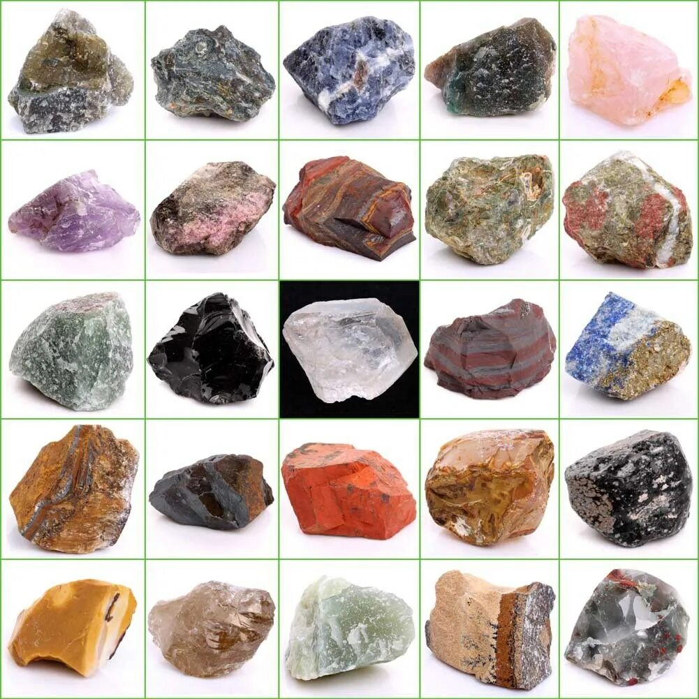 Природный камень. Различные породы камней. Камни породы минералы. Необработанные полудрагоценные камни.