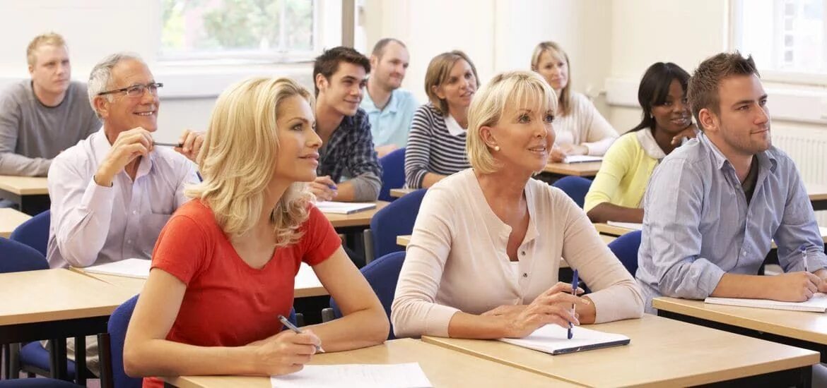 Психологический тренинг. Групповые занятия с психологом. Педагог и дети. Курсы работа с родителями. Общение студентов.