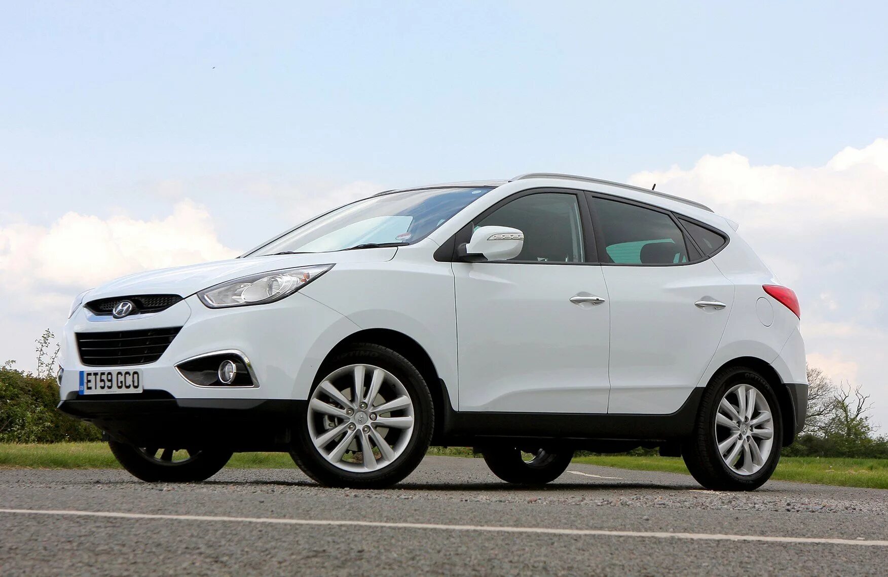 Hyundai ix35 2015. Хендай ай икс бу. Хендай ай 35. Хёндай ix35 2015 г. Hyundai ай икс 35.