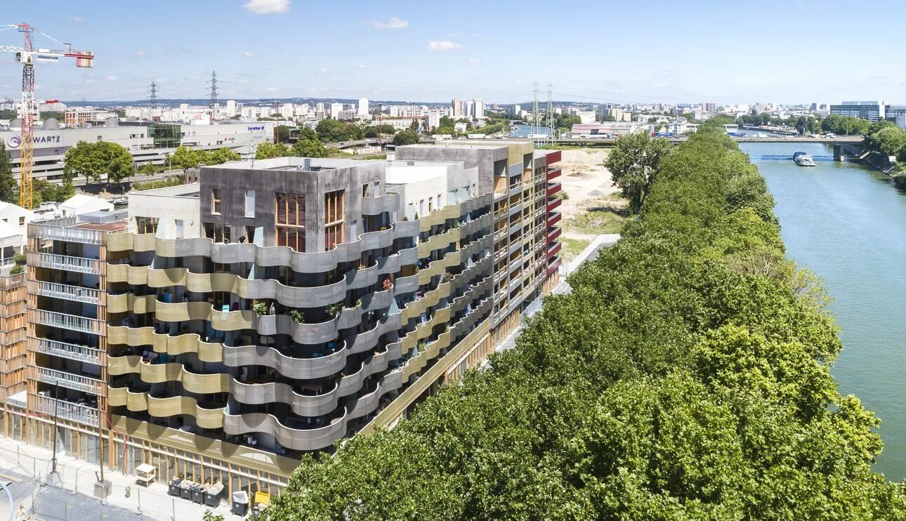 Волнистые здания. House 1955 operation cue. Housing operation. Волнистые здания. Социальное жилье во франции.