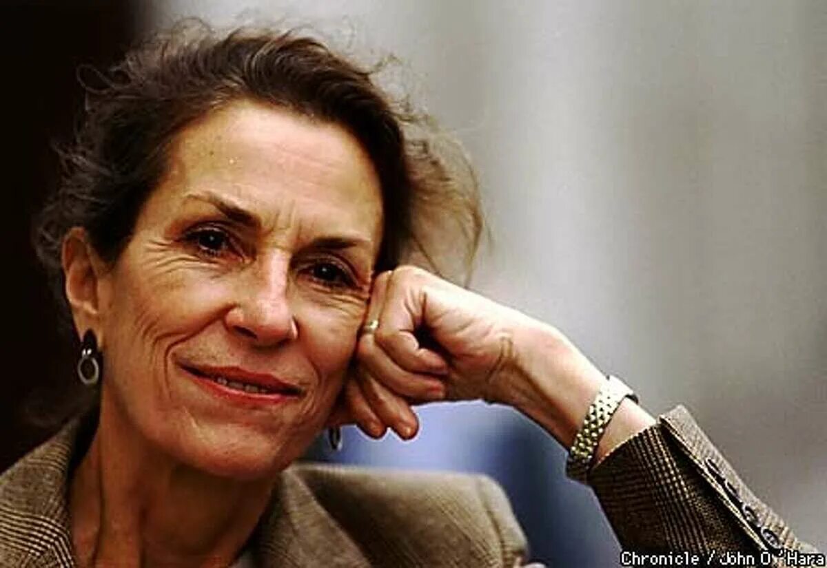 Дайан дисней. Дайана дисней. Уолт дисней с дочерьми. Дайан дисней. Дайана мэри дисней.