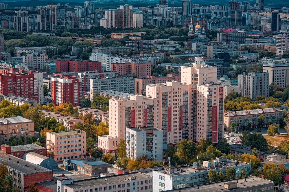 Екатеринбург осень жк. Ткачей, 16а. Г. Парковый рынок екатеринбург. Микрорайон парковый екатеринбург.