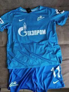 Продаю футбольный клуб