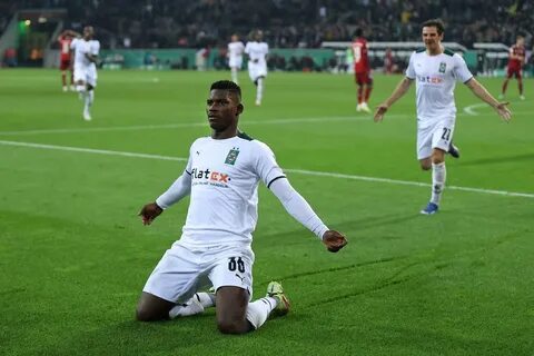 Бавария боруссия менхенгладбах прогноз