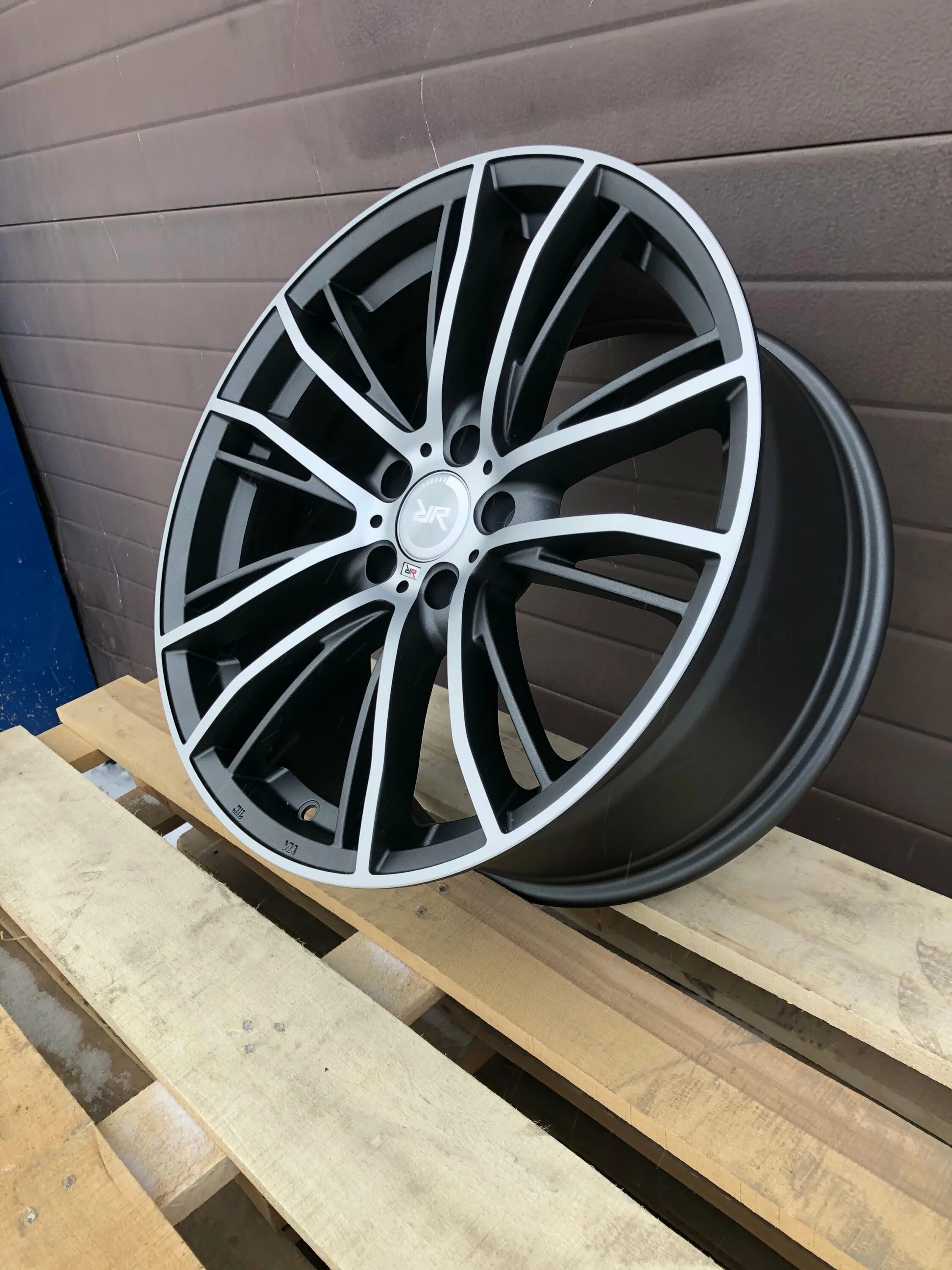 Rr css9135 mk-p/m. Колесный диск race ready css9135 8. 3 d73. Race ready cssd2747. Диск race ready css5325 mk-p.