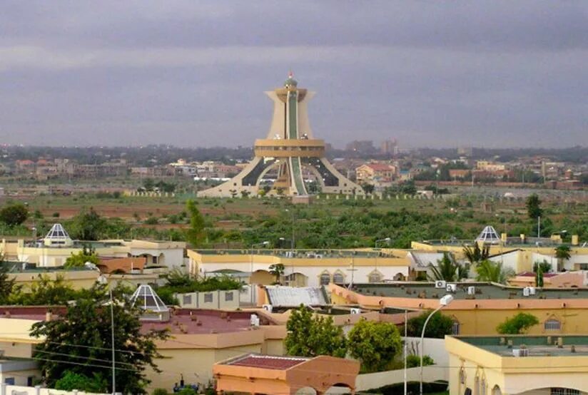 Буркина фасо это. Столица Буркина-Фасо столица. Уагадугу Буркина Фасо. Дворец Косиан Буркина-Фасо. Буркина Фасо города.