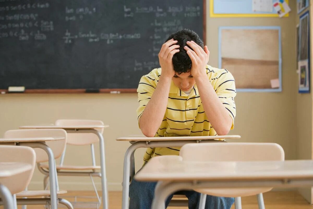Стресс в школе. Тревожность школьников. Стресс ребенка в школе. Школьные проблемы подростков.