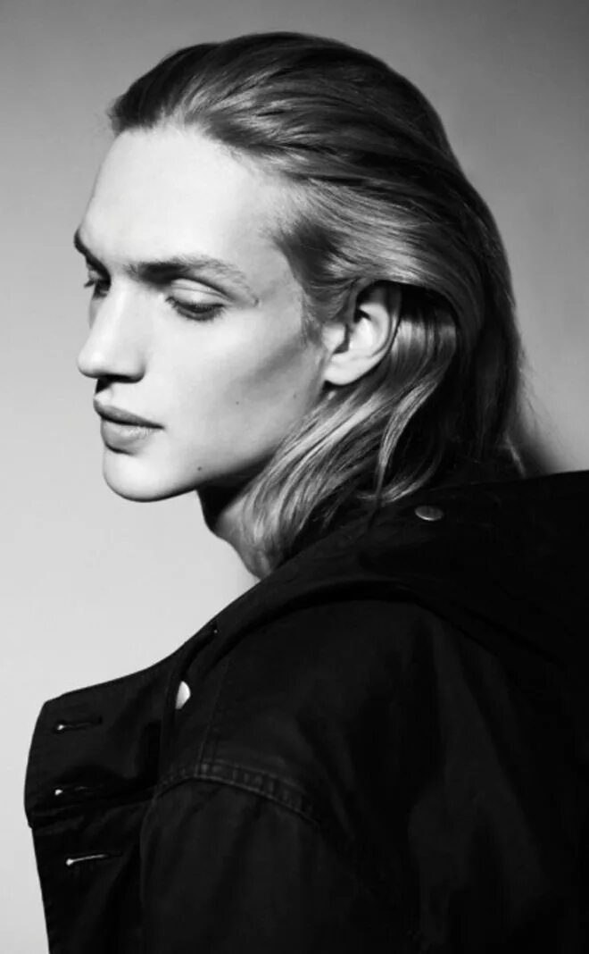 Евгений савченко модель фото. Андрогинность это. Модели андрогины. Оливия лис андрогинная модель. Парень модель андрогин.