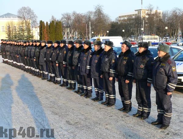 ГИБДД Калуга. Автопарк ДПС Калуга. Сотрудники ГИБДД Калуга. Москаленко ГАИ Калужской области. Телефон гибдд калуга