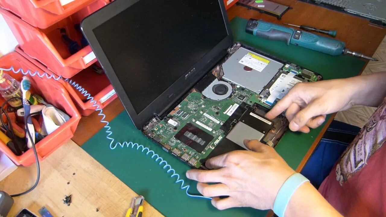 Как разобрать ноутбук asus r556l Asus f553s разборка и апгрейд YouTube