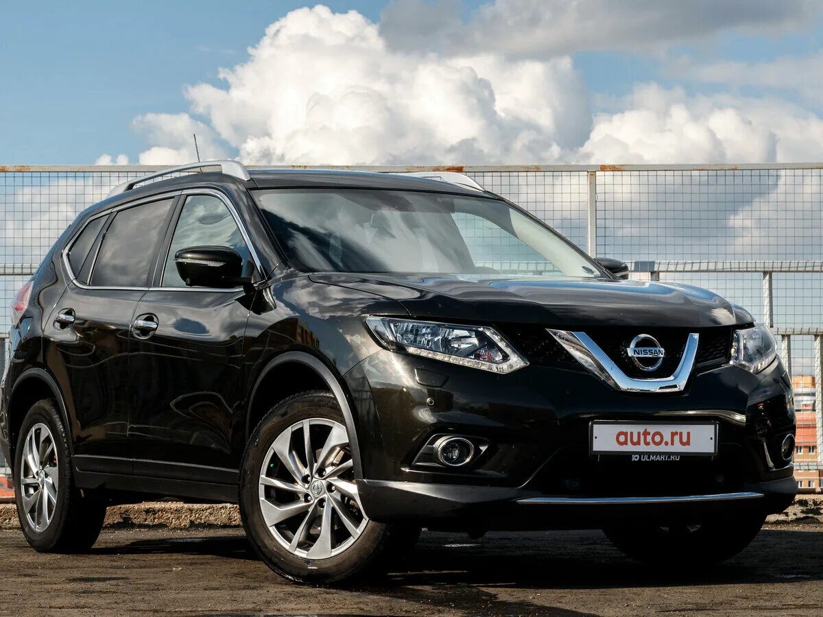 Купить ниссан трейл 2015. Nissan x-Trail 2015. Ниссан х Трайл 2015. Nissan x-Trail 2 2015. Nissan x Trail 15 года.