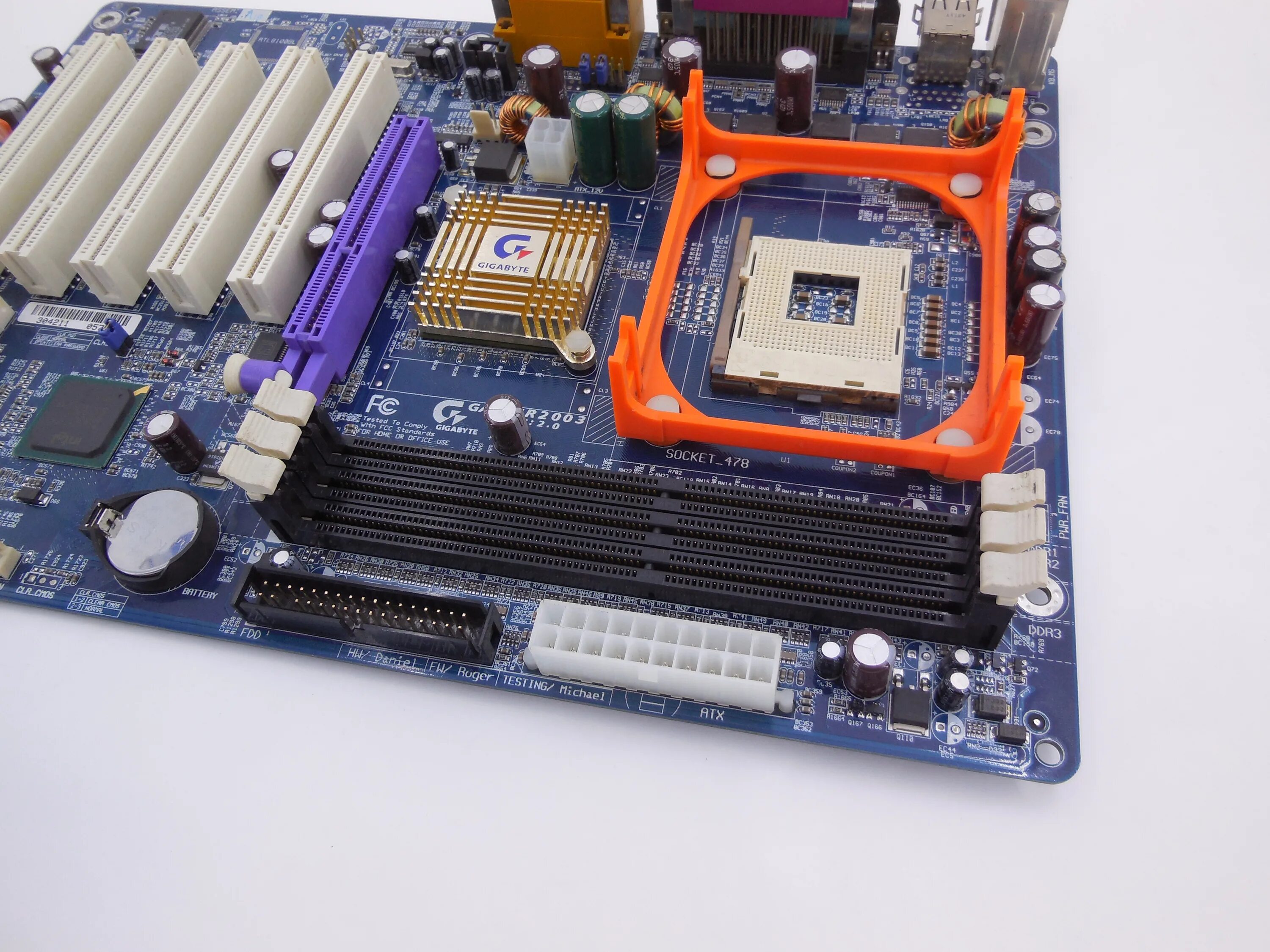 Gigabyte ga 8ir2003 материнская плата. Материнская плата Socket 478. Материнская плата Gigabyte 478 сокет. Материнская плата Socket 478 ATX.