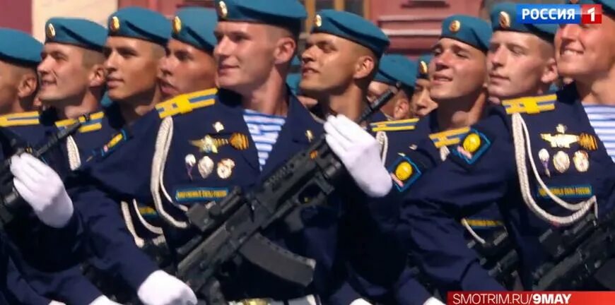 Выпуск новостей 1 канал. 9 мая первый канал. Студия новостей 1 канала. Выпуск новостей 01. Новости 1 канал.