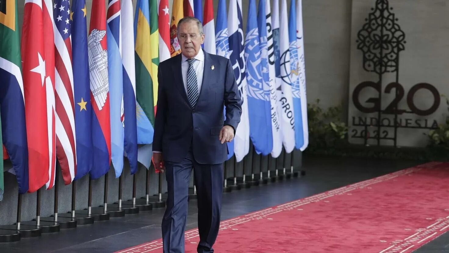 Выступление на g20. G20 2025 лавров. лавров на саммите g20. сергей лавров g20. лавров на саммите g20 2025.