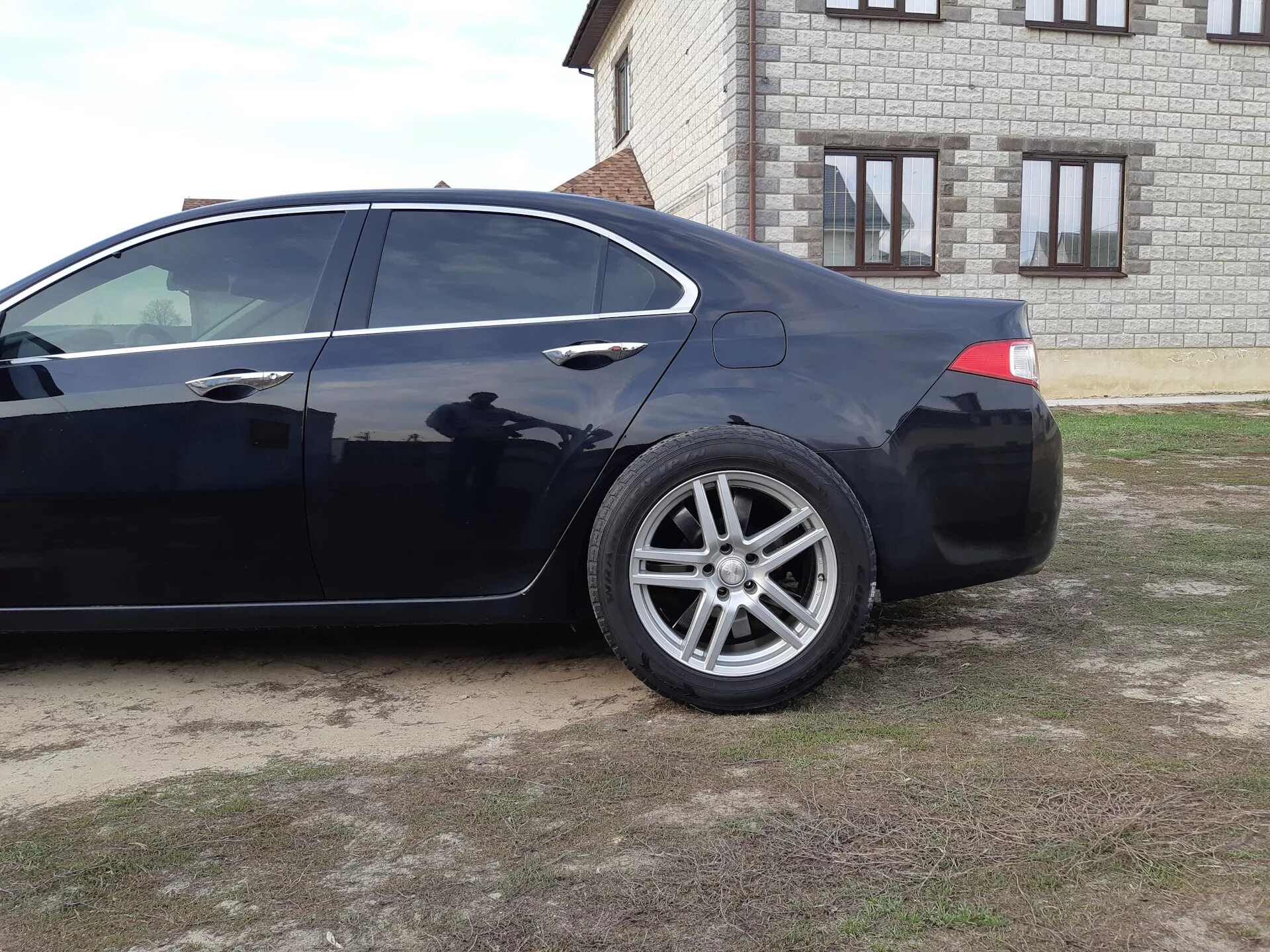 Accord шины. Honda accord r18. honda accord 8 235 45 17. accord 8 235/45/18. 225 55 r17 honda accord 8.