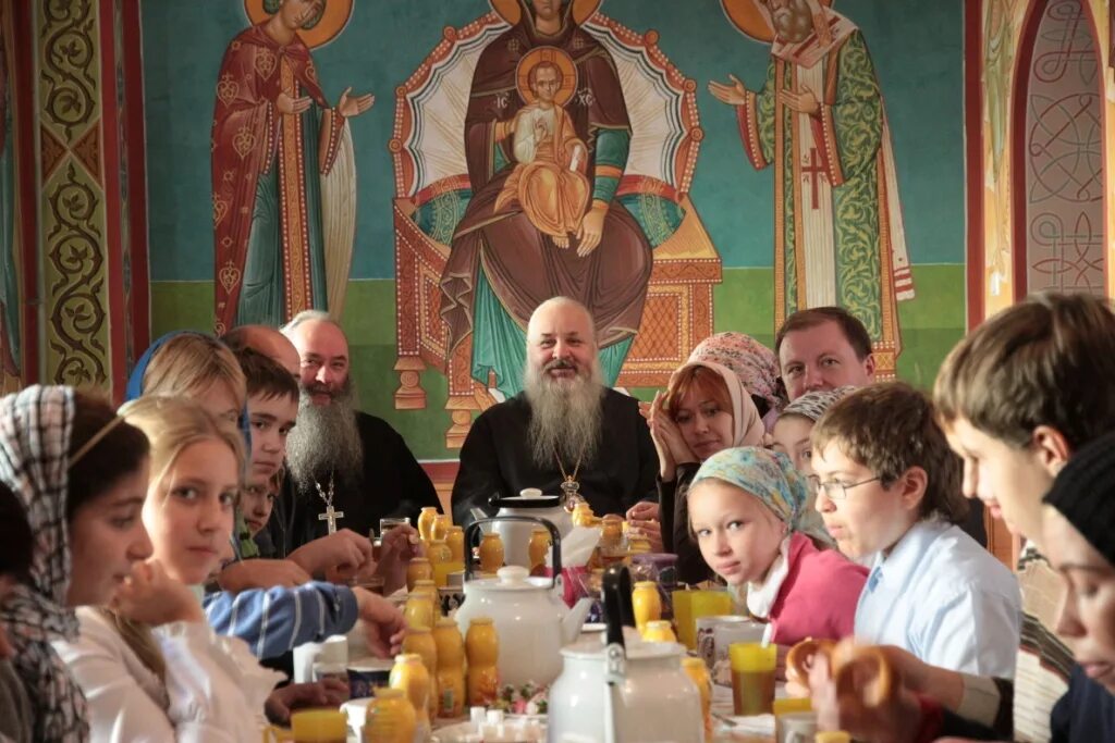 Плохо в храме почему
