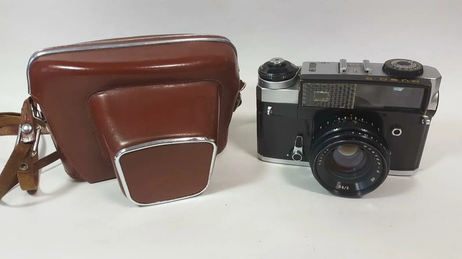 Советские фотоаппараты эликон. Фотоаппарат киев. Продать советские фотоаппараты. Продать советские фотоаппараты. Фотоаппарат фэд 5.