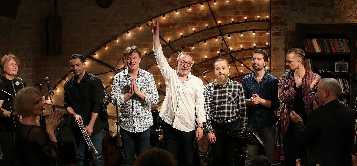 Нтв маргулис. Квартирник у маргулиса сейчас. Маргулис квартирник у маргулиса. Квартирник у маргулиса сейчас. Квартирник у маргулиса сейчас.