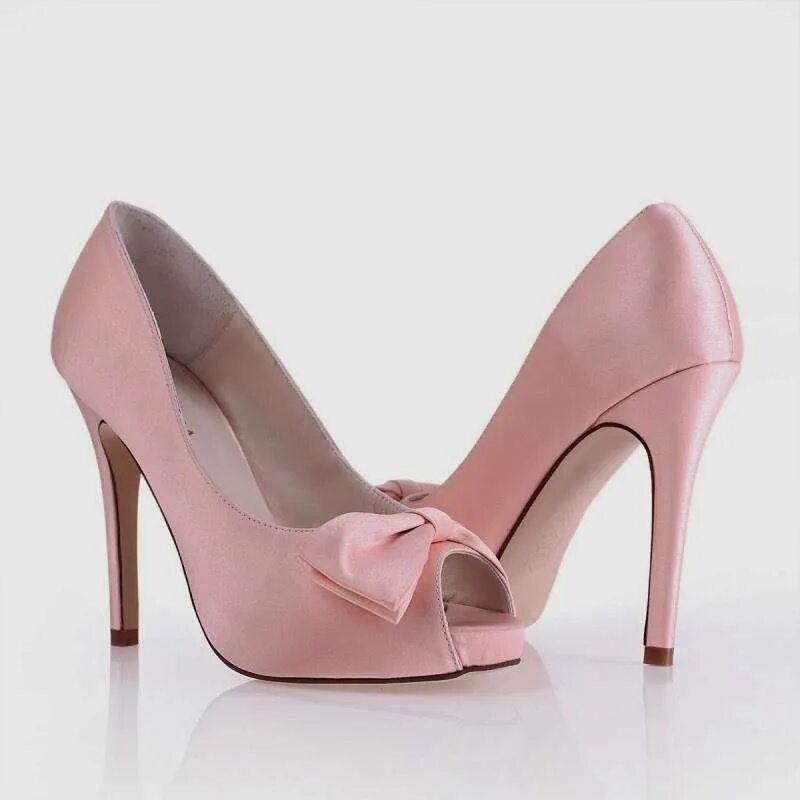 Туфли Studio Pollini розовые шпильки. Бледно розовые туфли. Туфли светло розовые. Розовые каблуки. Розовые туфли есть