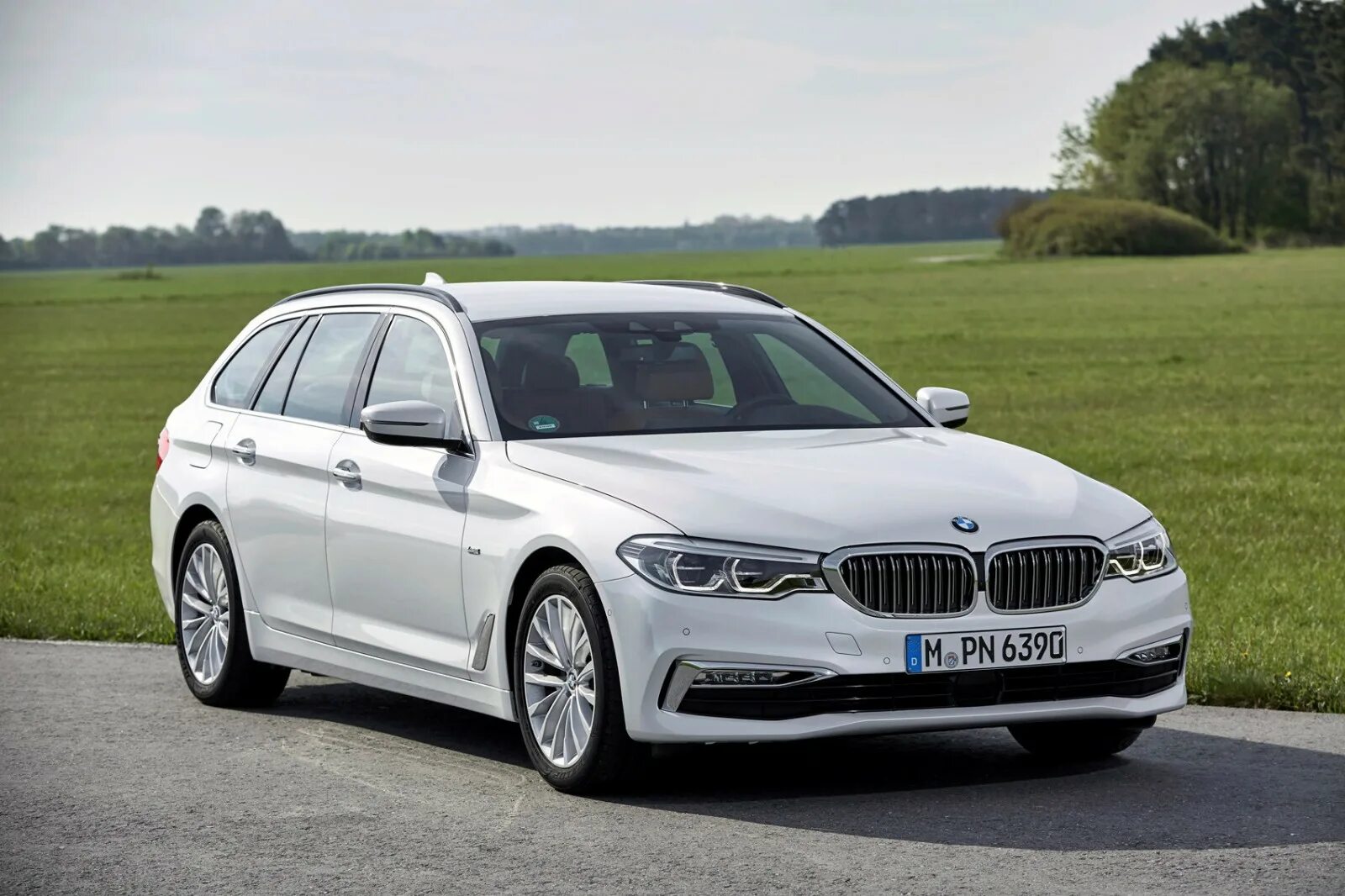 BMW 5 Touring 2017. BMW 5 Series Touring 2020. БМВ 5 туринг. БМВ 520 дизель 2021. Бмв 5 3 литра