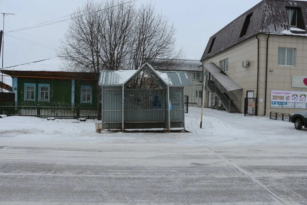 Новая школа в пос. Гостиница нива голышманово. Тюменская область поселки городского типа голышманово. Банки голышманово. Голышманово фото.
