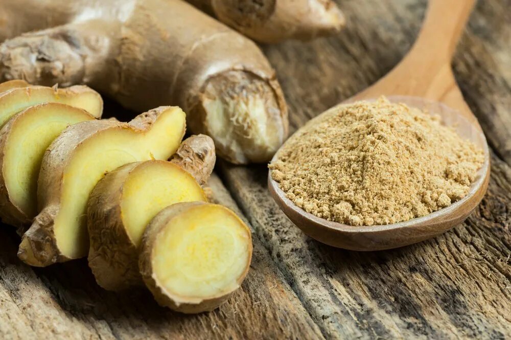 В какие блюда добавляют имбирь. Zingiber officinale. имбирь молотый. имбирь специя. имбирь (пряность).