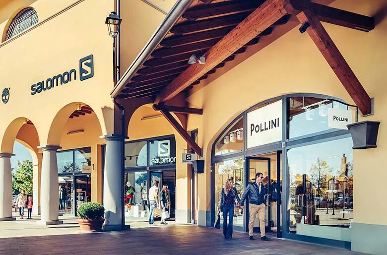 Аутлет игра. Аутлет игра. Franciacorta аутлет милана. Аутлеты рим. Outlet village архангельское.