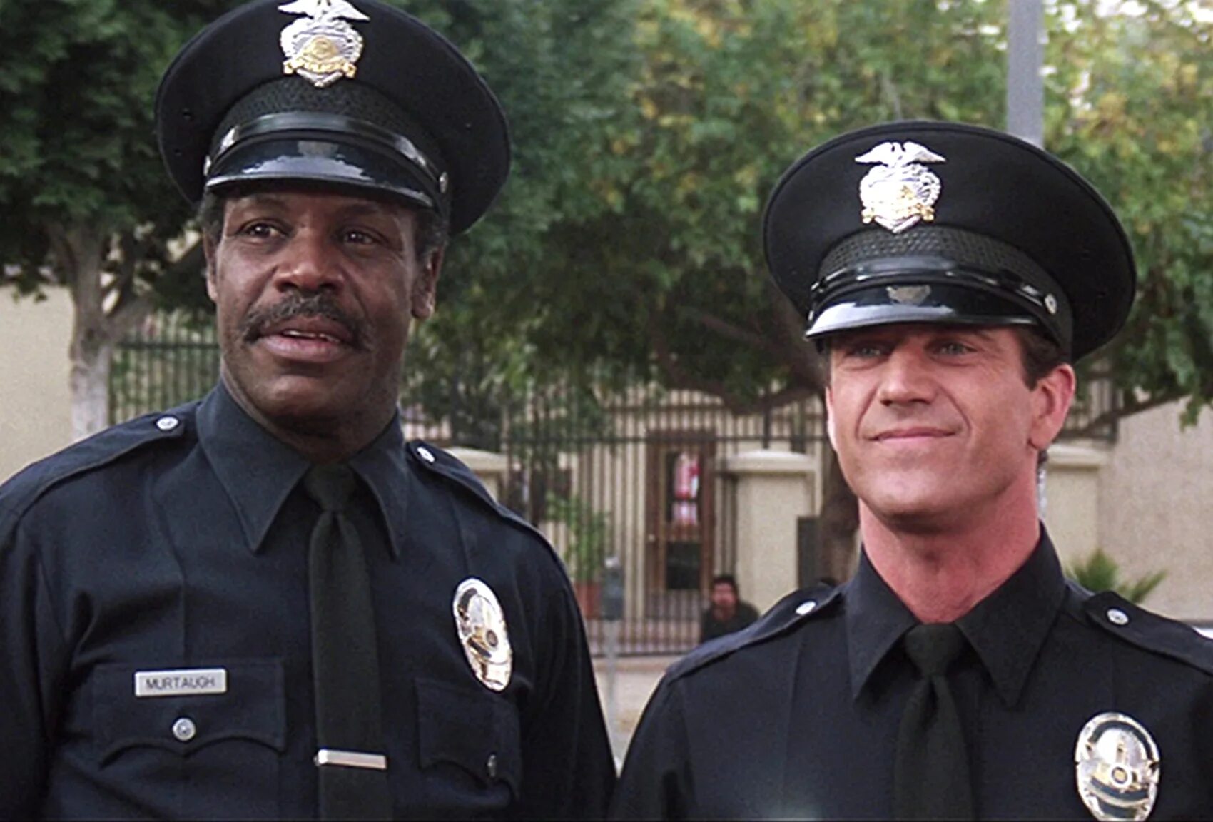 Американская полиция. Полицейский сша. Новые видео копов. Мэл гибсон смертельное оружие 1992. Gta v prologue cops police.