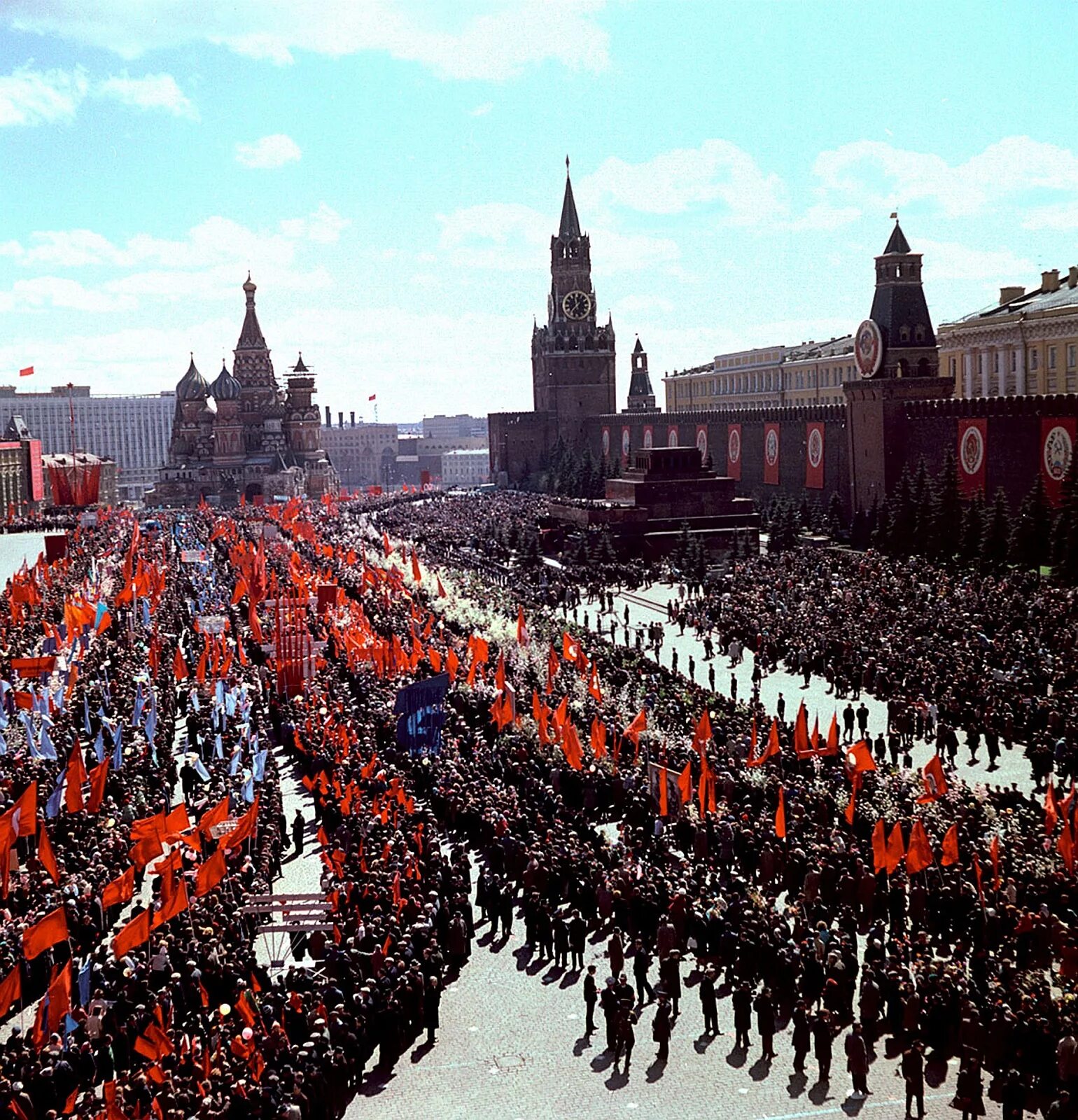 Парад 80 х. Парад ссср. парад в москве ссср. москва ссср. парад на красной площади советский союз.